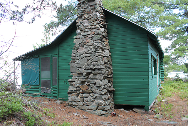 West facade of Jun Fujita’s cabin, 2025
